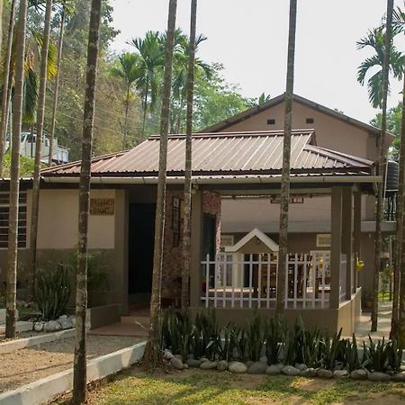 Bri Mansion Hotel Dawki Exterior photo